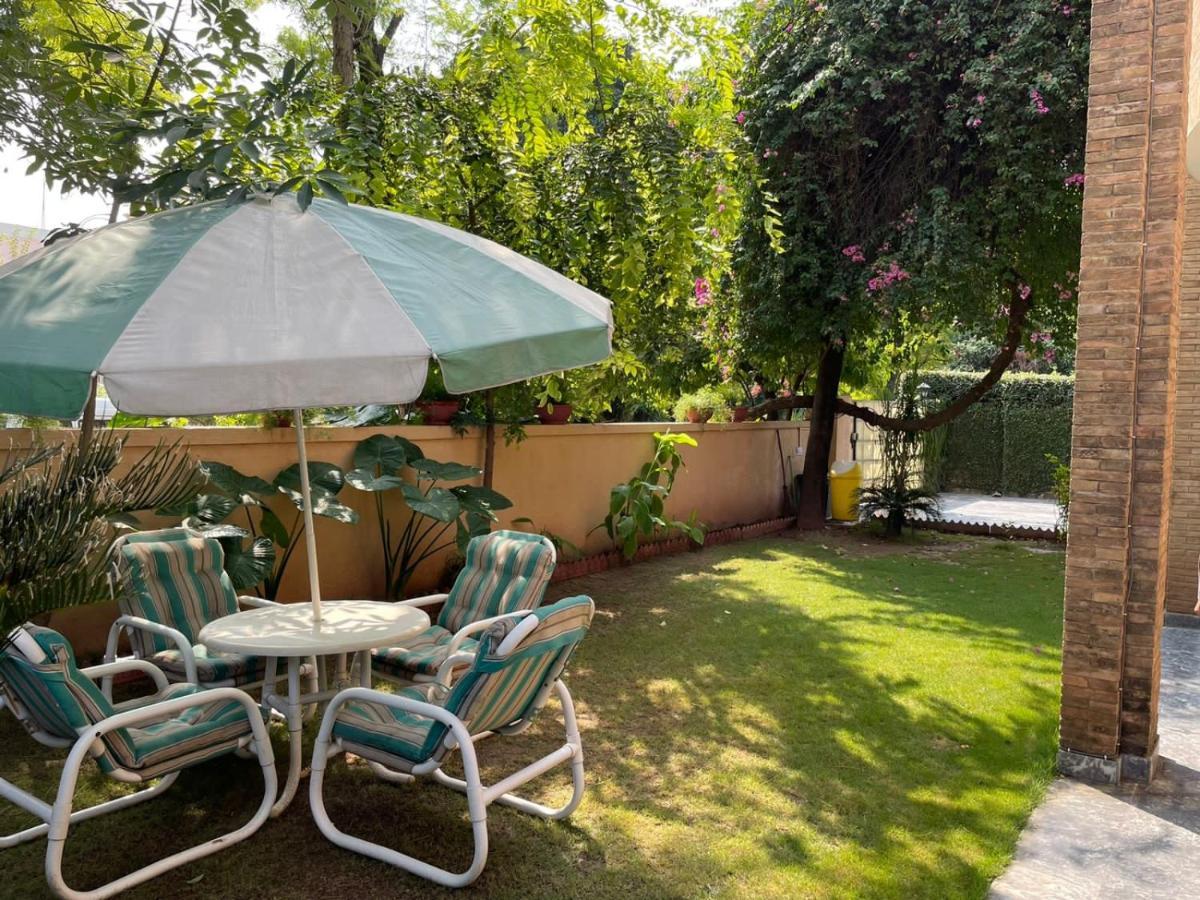The Riviera Hotel Islamabad Exterior photo